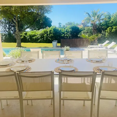 De Luxe Maxime Villa *